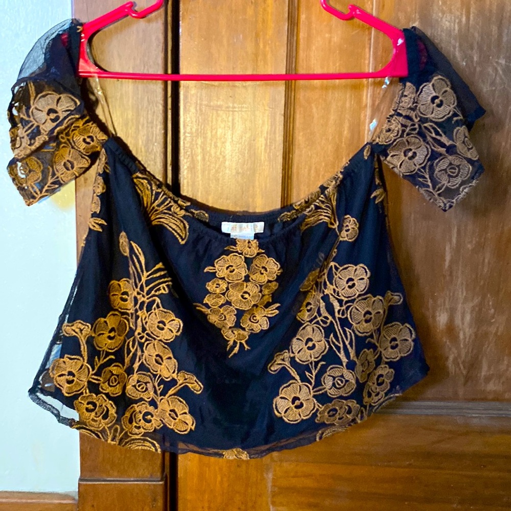 The Hanger lace crop top